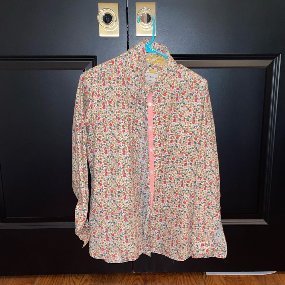 anthropologie button down!! so cute and comfortable!!